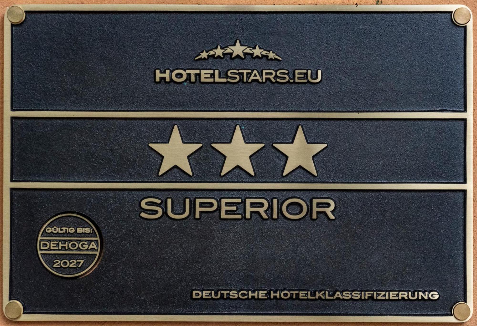 Gasthaus & Pension Am Kurfuerstendamm Burg  Bagian luar foto